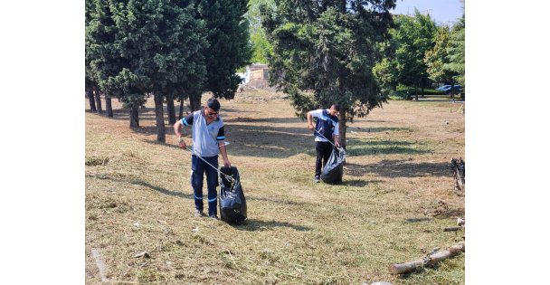 Park ve Bahçelerde Sonbahar Temizliği