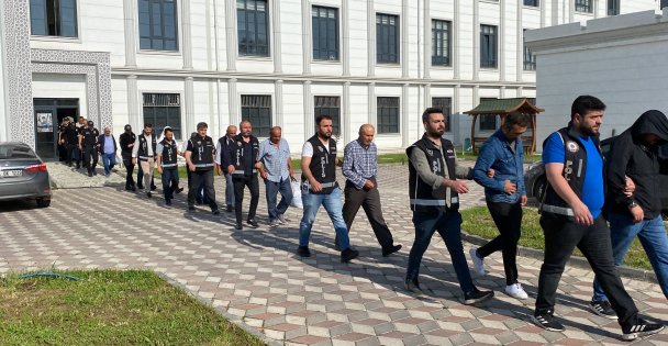 Rüşvet Ve Dolandırıcılık Suçlarından Yakalanmışlardı: 18 Tüccar ile Kurum Çalışanı Adliyede