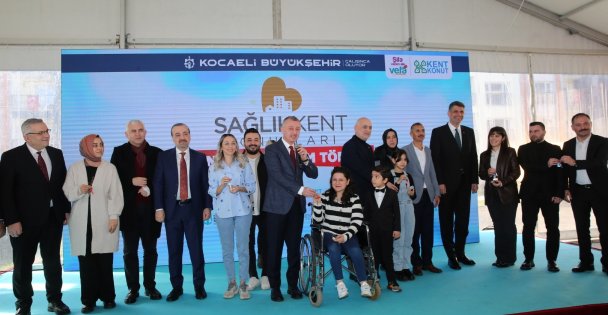 Sağlık Çalışanları Konutlarına Kavuştu