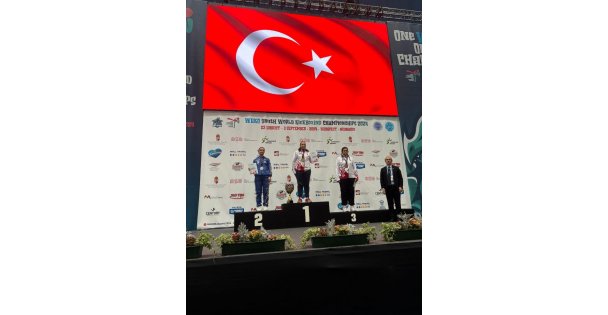 Sinem Erdoğan dünya üçüncüsü oldu