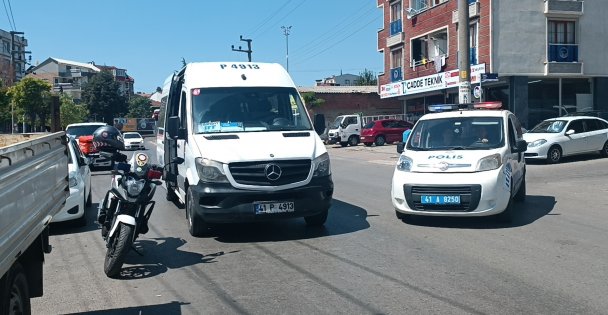 Src Belgesi Olmayan Servis Sürücüsü 3 Yaşındaki Çocuğa Çarptı