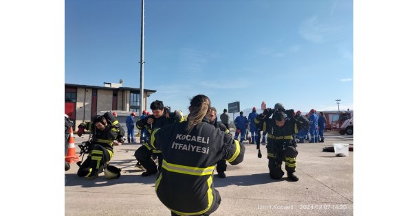 Tersane Personellerine Yangın Eğitimi