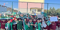 Kocaelisporlu futbolcular öğreniciler ile bir araya geldi