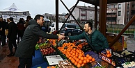 Pazarcı esnafına çorba ikramı