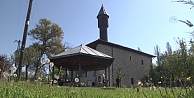 ÇİVİSİZ CAMİİ