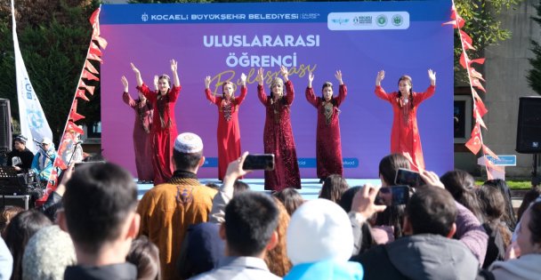 ‘Uluslararası Öğrenci Buluşması'nda kültürler buluştu