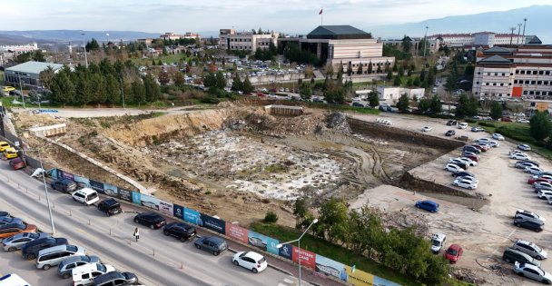 Umuttepe Otopark ve Cami projesini bırakan firmaya ceza