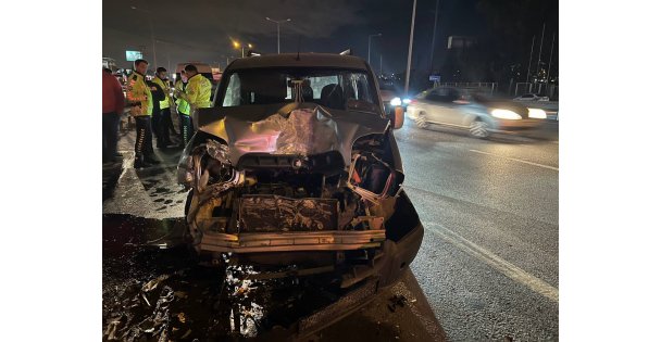 Zincirleme trafik kazasında 2 kişi yaralandı